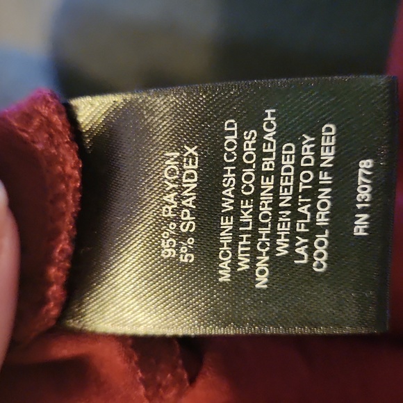 Dress - Picture 4 of 4